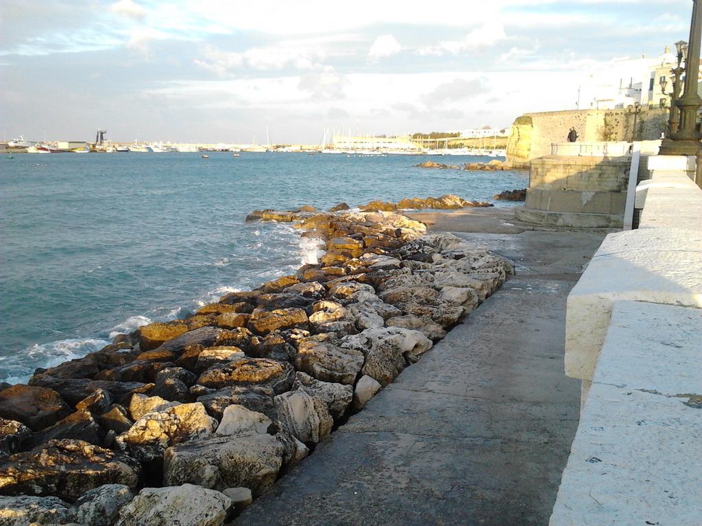 أوترانتو Mediterraneo Camere المظهر الخارجي الصورة